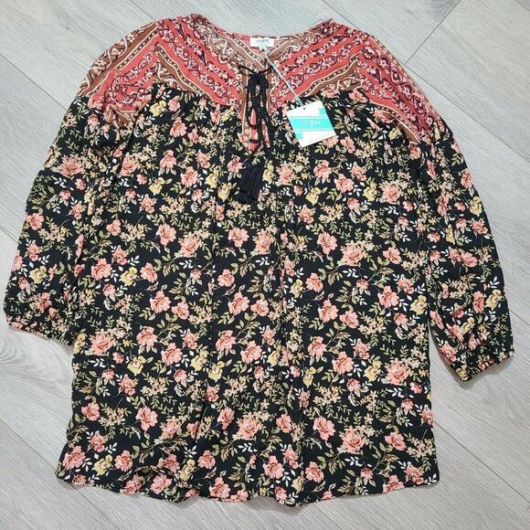 Umgee Dress Small Boho Floral Black Lace Up V Neck NWT - Picture 7 of 7